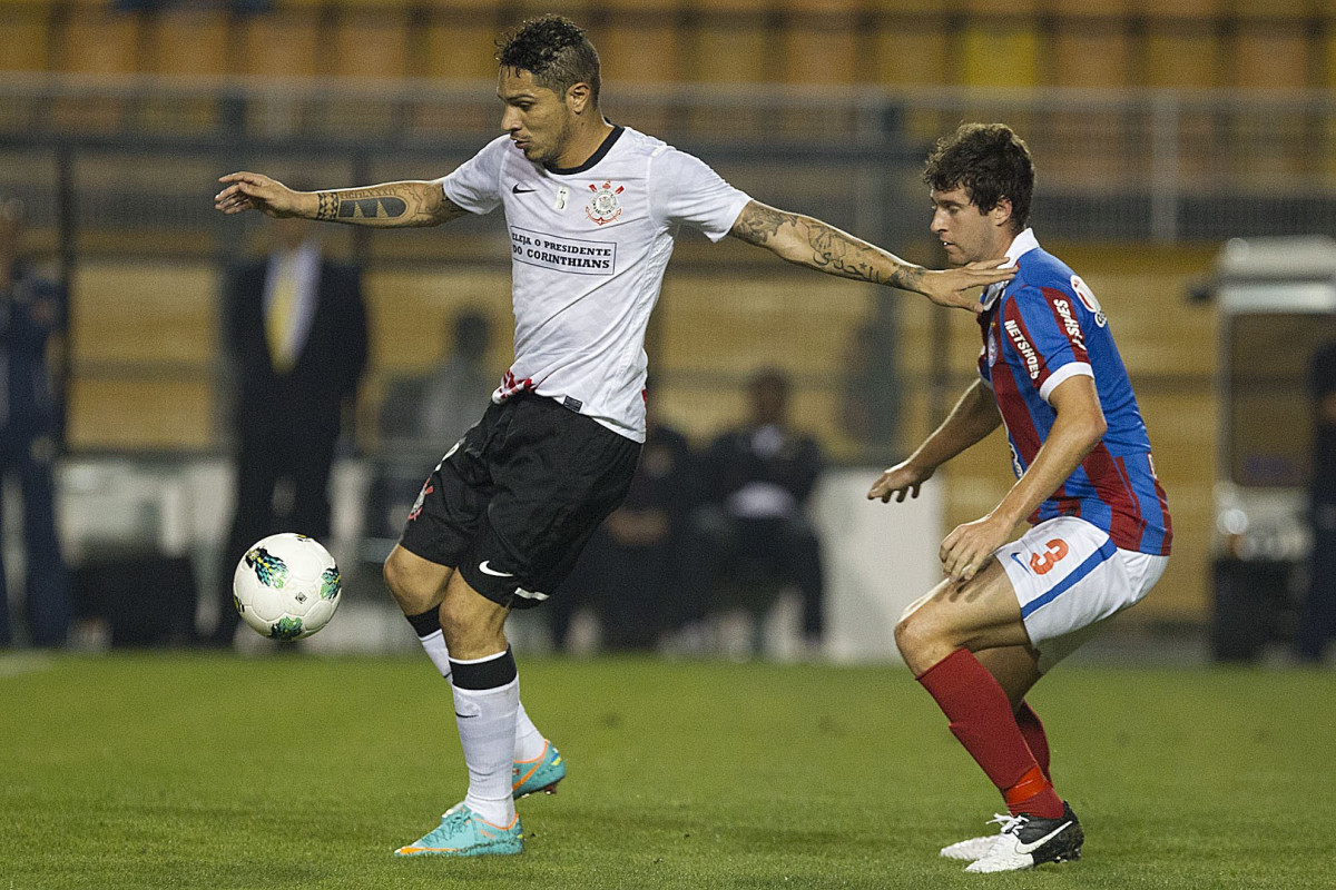 Durante a partida entre Corinthians x Bahia/BA, realizada esta noite no estdio do Pacaembu, jogo vlido pela 32 rodada do Campeonato Brasileiro de 2012
