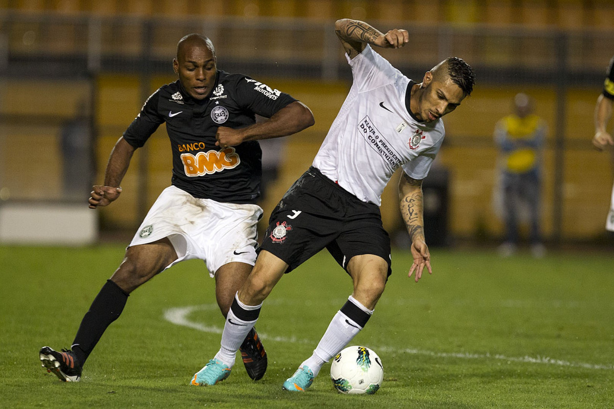 Durante a partida entre Corinthians x Coritiba, realizada esta noite no estádio do Pacaembu, jogo válido pela 35ª rodada do Campeonato Brasileiro de 2012