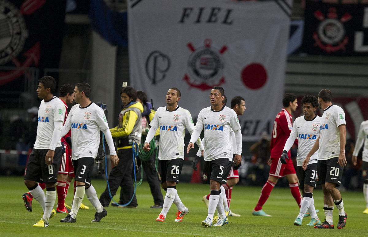 Durante o jogo esta noite entre Corinthians/Brasil x Al ...
