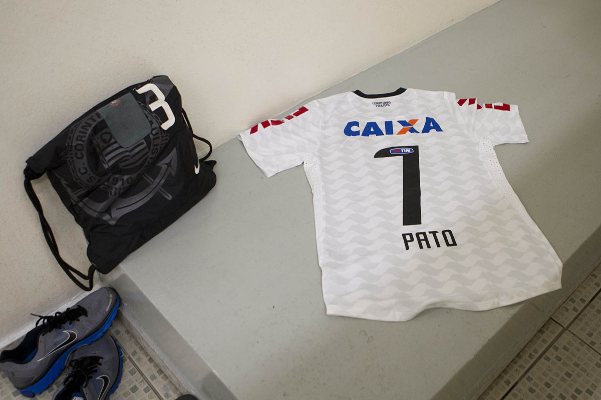 Nos vestirios antes da partida entre Corinthians/Brasil x Millionarios/Colmbia, realizada esta noite no estdio do Pacaembu, segundo jogo da fase de classificao da Copa Libertadores de Amrica 2013