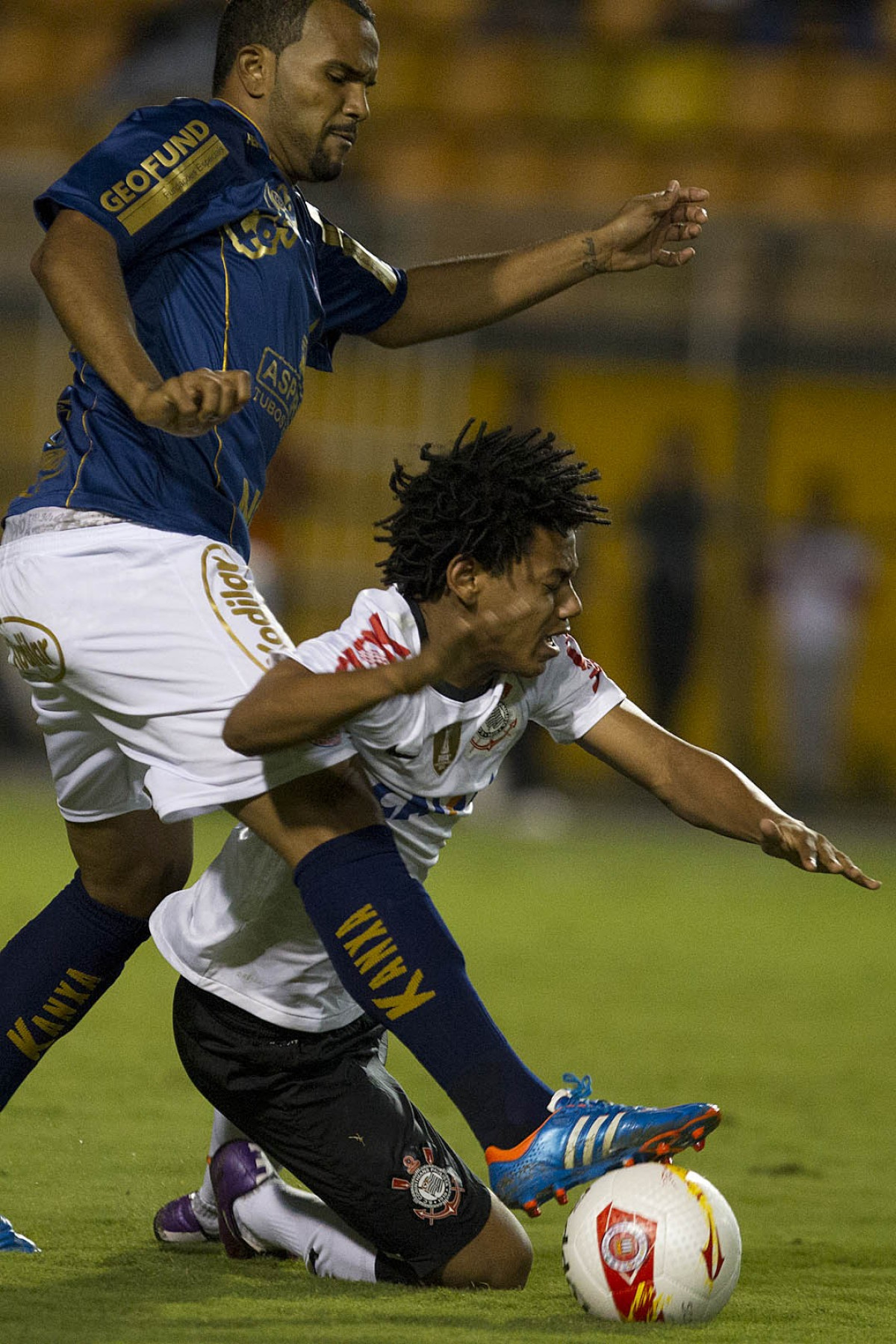 Durante a partida entre Corinthians x Penapolense realizada esta noite no estádio do Pacaembu, jogo válido pela 15ª rodada do Campeonato Paulista de 2013