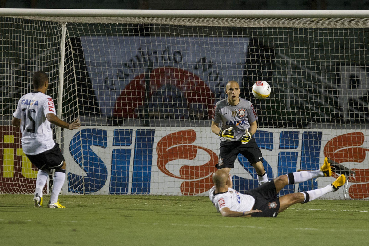 Durante a partida entre Corinthians x Penapolense realizada esta noite no estádio do Pacaembu, jogo válido pela 15ª rodada do Campeonato Paulista de 2013