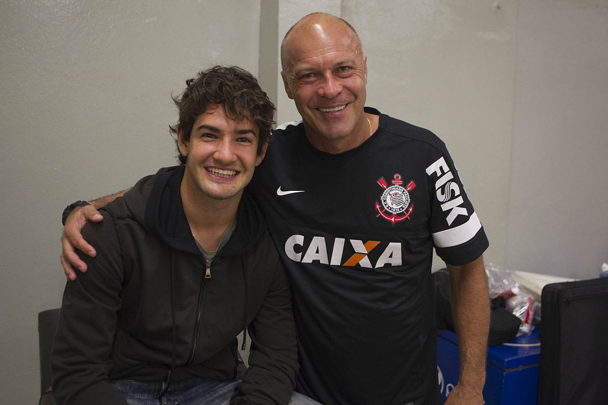 Nos vestiários antes da partida entre Corinthians x Penapolense realizada esta noite no estádio do Pacaembu, jogo válido pela 15ª rodada do Campeonato Paulista de 2013