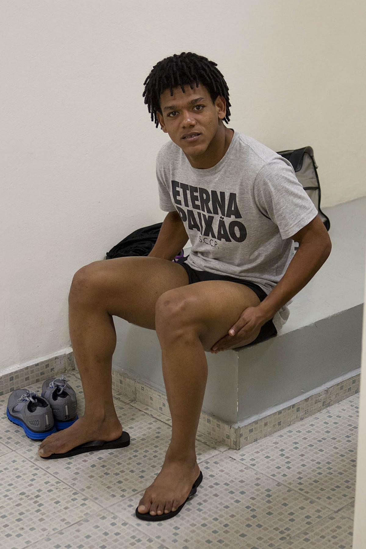 Nos vestiários antes da partida entre Corinthians x Penapolense realizada esta noite no estádio do Pacaembu, jogo válido pela 15ª rodada do Campeonato Paulista de 2013
