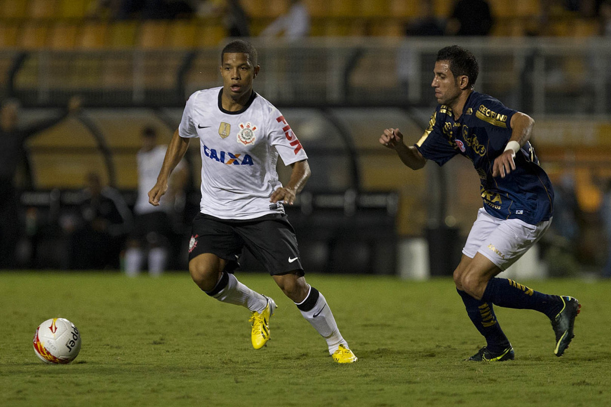 Durante a partida entre Corinthians x Penapolense realizada esta noite no estádio do Pacaembu, jogo válido pela 15ª rodada do Campeonato Paulista de 2013