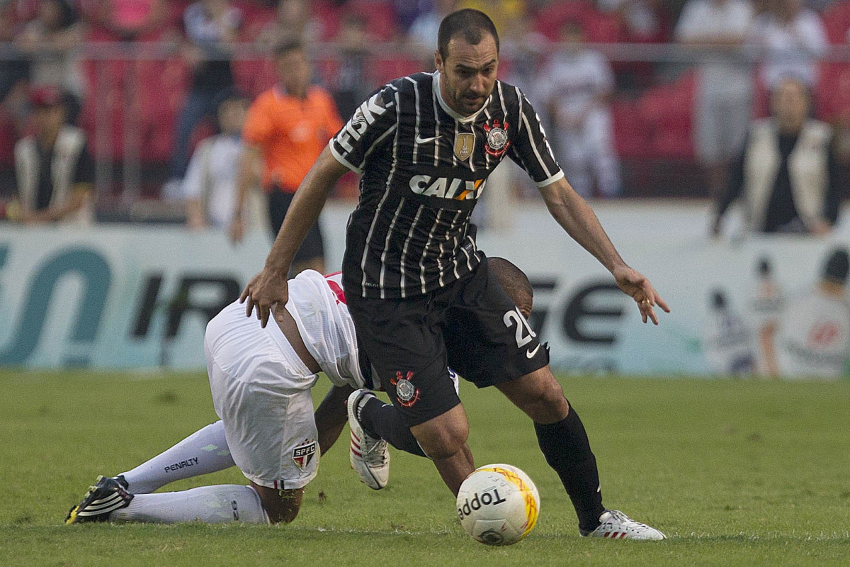 Durante a partida entre São Paulo x Corinthians realizada esta tarde no estádio do Morumbi, jogo válido pelas semifinais do Campeonato Paulista de 2013