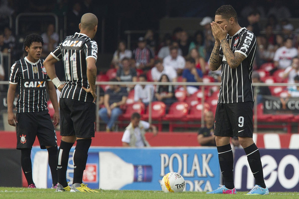 Durante a partida entre So Paulo x Corinthians realizada esta tarde no estdio do Morumbi, jogo vlido pelas semifinais do Campeonato Paulista de 2013