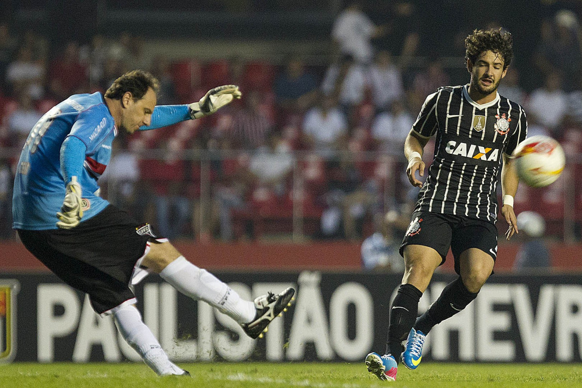 Durante a partida entre São Paulo x Corinthians realizada esta tarde no estádio do Morumbi, jogo válido pelas semifinais do Campeonato Paulista de 2013