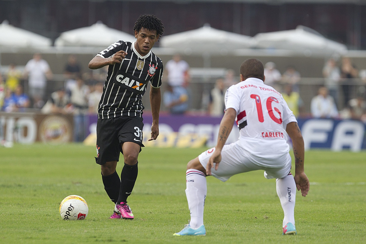 Durante a partida entre São Paulo x Corinthians realizada esta tarde no estádio do Morumbi, jogo válido pelas semifinais do Campeonato Paulista de 2013