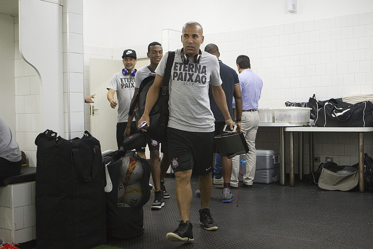 Nos vestirios antes da partida entre So Paulo x Corinthians realizada esta tarde no estdio do Morumbi, jogo vlido pelas semifinais do Campeonato Paulista de 2013