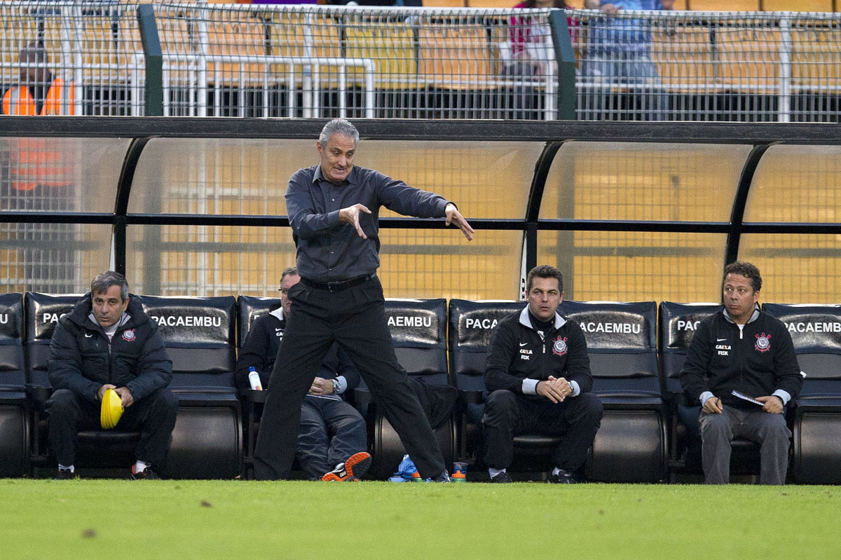 Durante a partida entre Corinthians x So Paulo, realizada esta tarde no estdio do Pacaembu, vlida pela 9 rodada do Campeonato Brasileiro de 2013