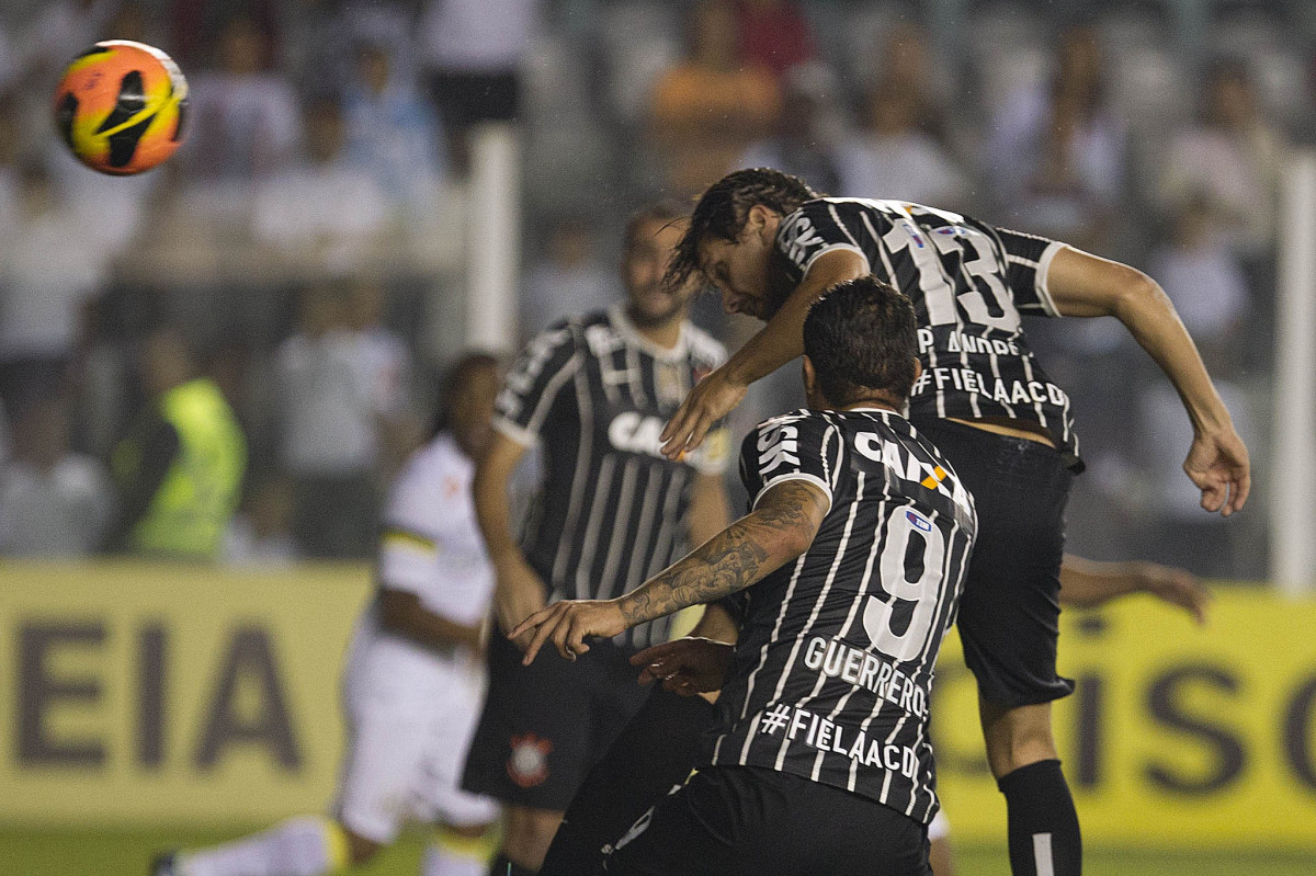 Durante a partida entre Santos x Corinthians, realizada esta noite no estdio da Vila Belmiro, vlida pela 12 rodada do Campeonato Brasileiro de 2013