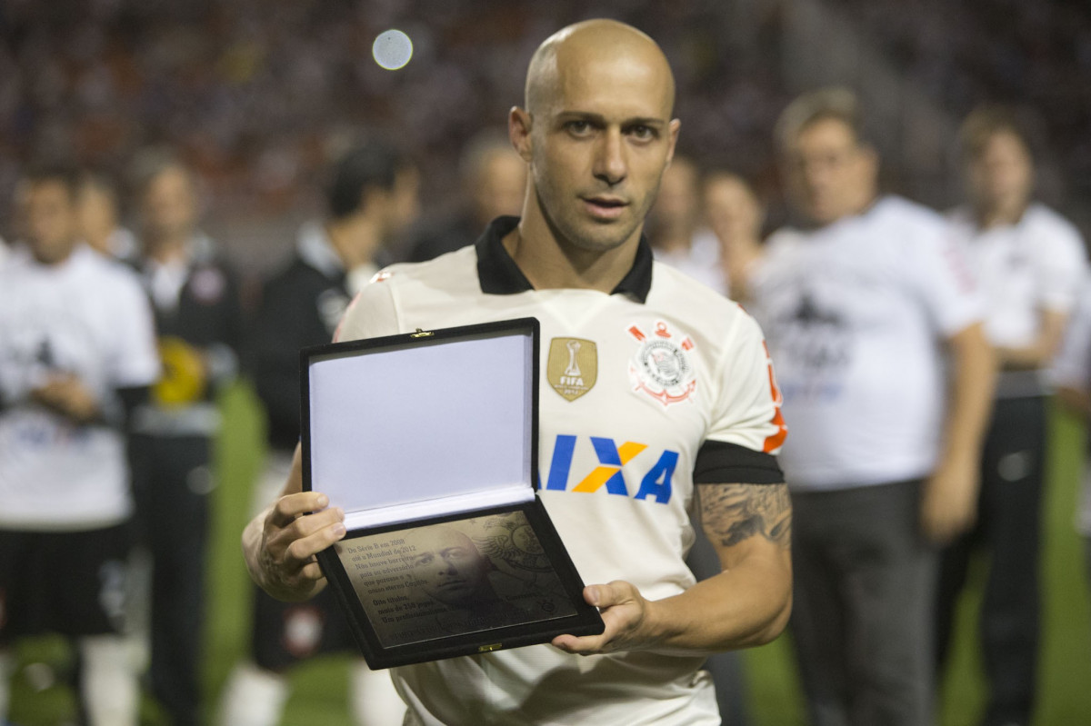 Durante a partida entre Corinthians x Internacional/RS, realizada esta noite no estádio do Pacaembu, válida pela 37ª rodada do Campeonato Brasileiro de 2013