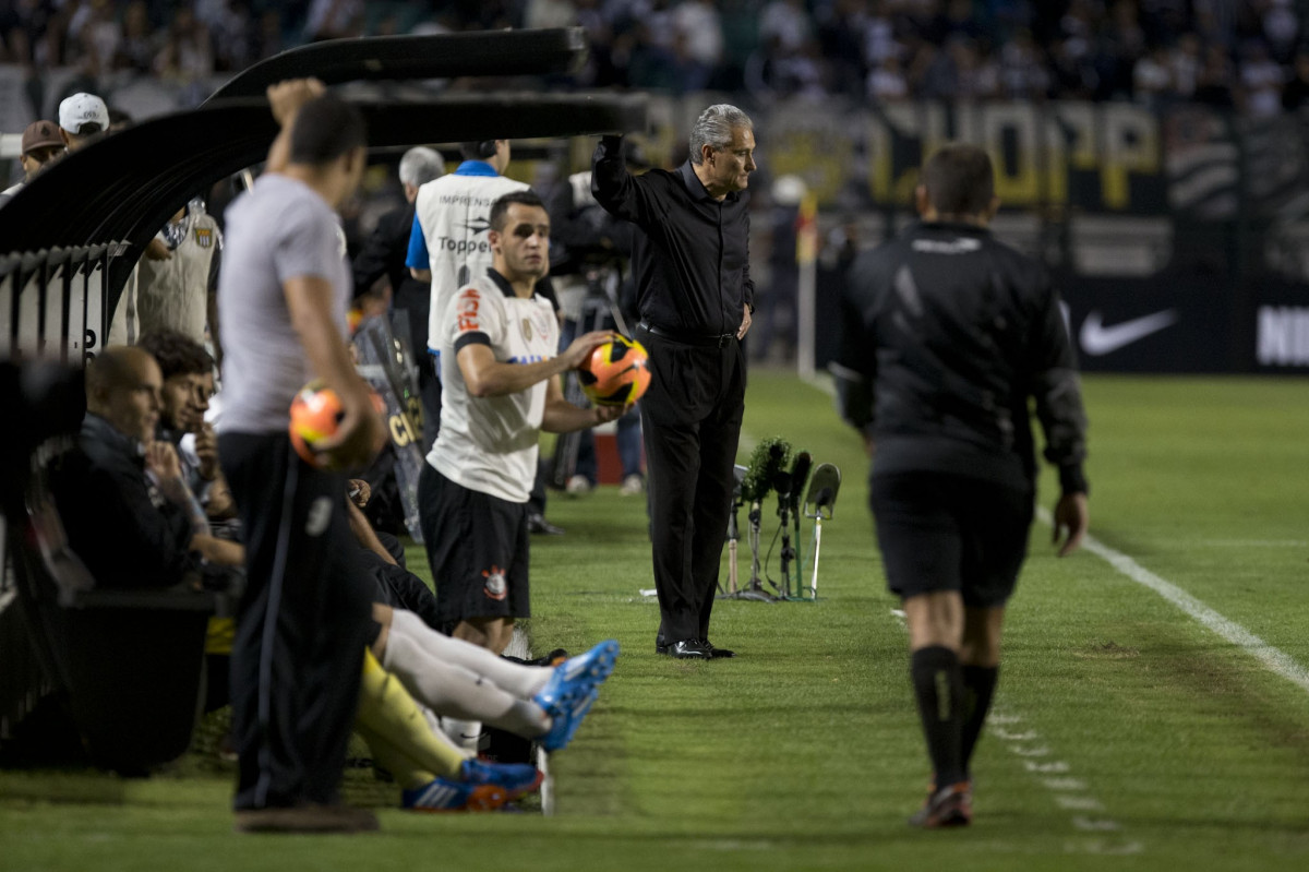 Durante a partida entre Corinthians x Internacional/RS, realizada esta noite no estádio do Pacaembu, válida pela 37ª rodada do Campeonato Brasileiro de 2013