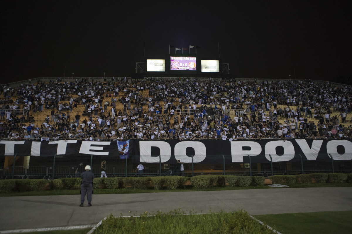 Durante a partida entre Corinthians x Internacional/RS, realizada esta noite no estádio do Pacaembu, válida pela 37ª rodada do Campeonato Brasileiro de 2013