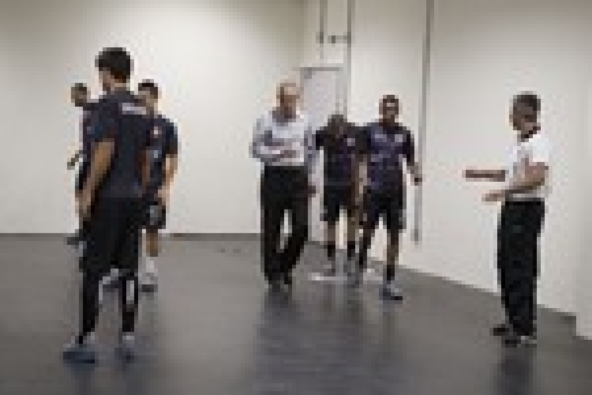 Nos vestiários antes da partida entre Nautico/PE x Corinthians, realizada esta noite na Arena Pernambuco, válida pela 38ª rodada do Campeonato Brasileiro de 2013