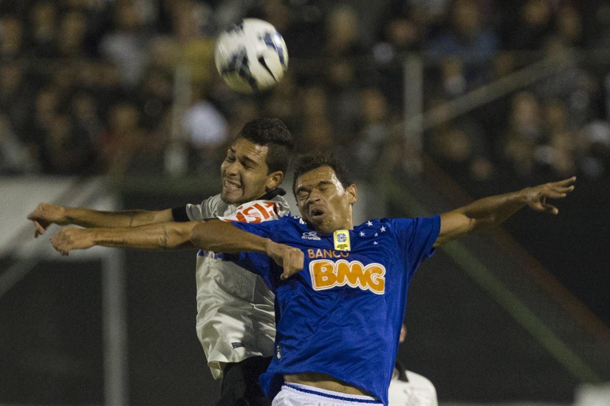 Durante a partida Corinthians x Cruzeiro, realizada esta noite no estdio do Caninde, vlida pela 8 rodada do Campeonato Brasileiro de 2014