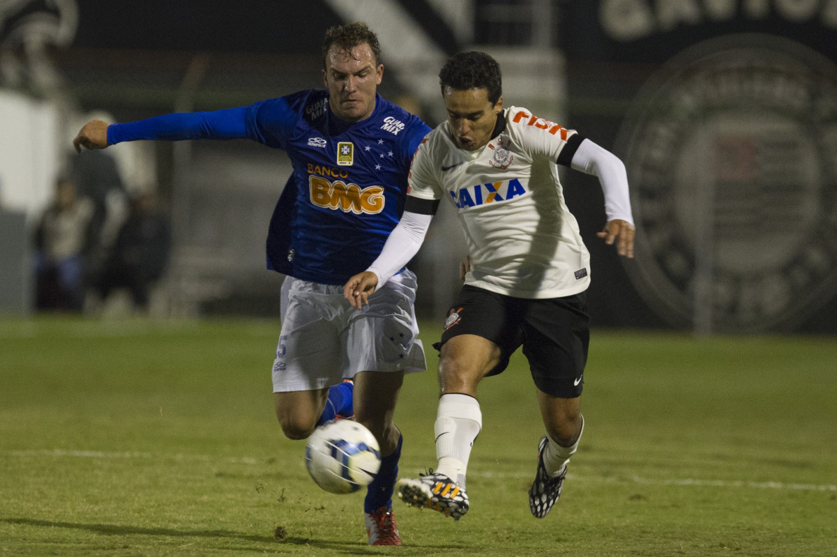 Durante a partida Corinthians x Cruzeiro, realizada esta noite no estádio do Caninde, válida pela 8ª rodada do Campeonato Brasileiro de 2014