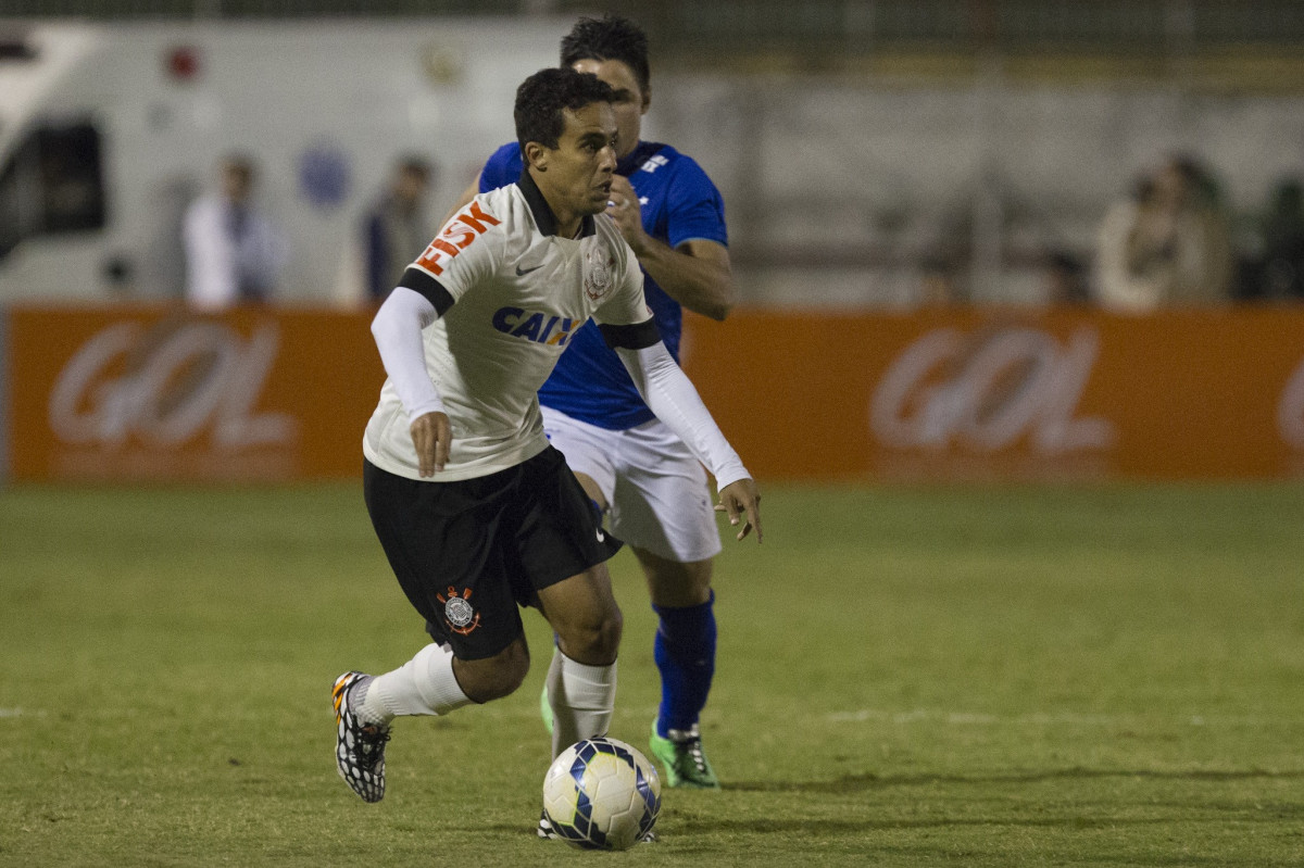 Durante a partida Corinthians x Cruzeiro, realizada esta noite no estádio do Caninde, válida pela 8ª rodada do Campeonato Brasileiro de 2014