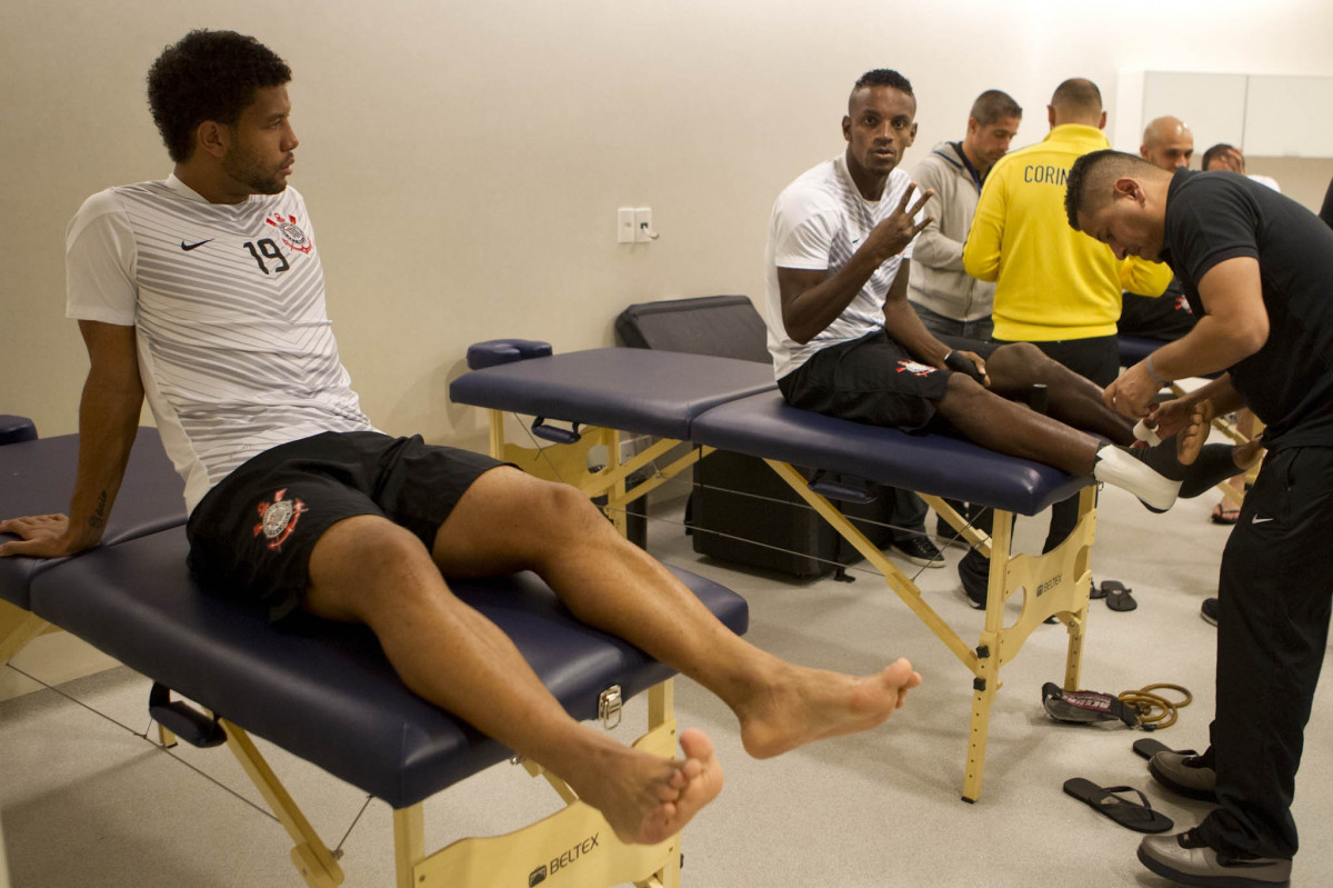 Nos vestiários antes da partida Corinthians x Botafogo, realizada esta tarde na Arena Corinthians, válida pela 9ª rodada do Campeonato Brasileiro de 2014