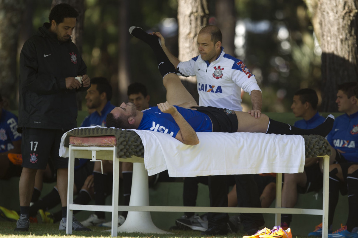 Durante o treino desta manhã no Hotel Fazenda das Amoreiras, na cidade de Extrema/MG. O time faz uma intertemporada preparando-se para o próximo jogo dia 17/07 contra o Internacional/RS, na Arena Corinthians, válido pela 10ª rodada do Campeonato Brasileiro de 2014
