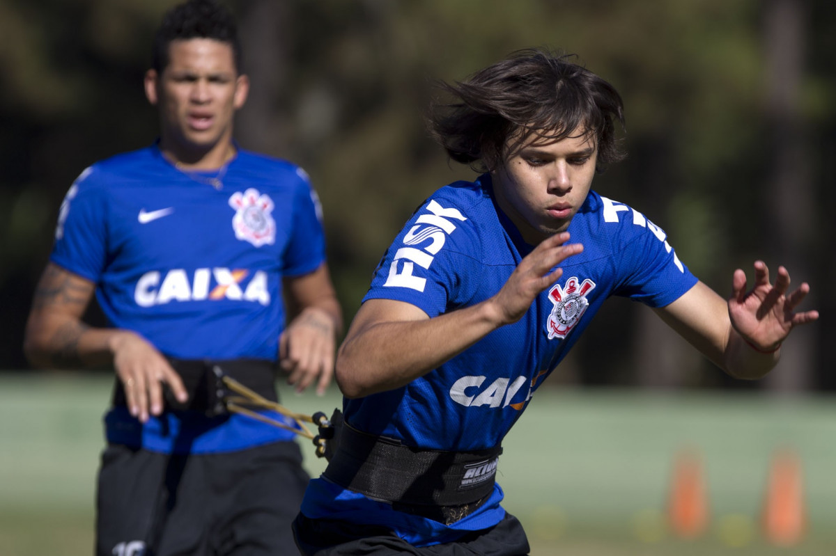 Durante o treino desta manh no Hotel Fazenda das Amoreiras, na cidade de Extrema/MG. O time faz uma intertemporada preparando-se para o prximo jogo dia 17/07 contra o Internacional/RS, na Arena Corinthians, vlido pela 10 rodada do Campeonato Brasileiro de 2014