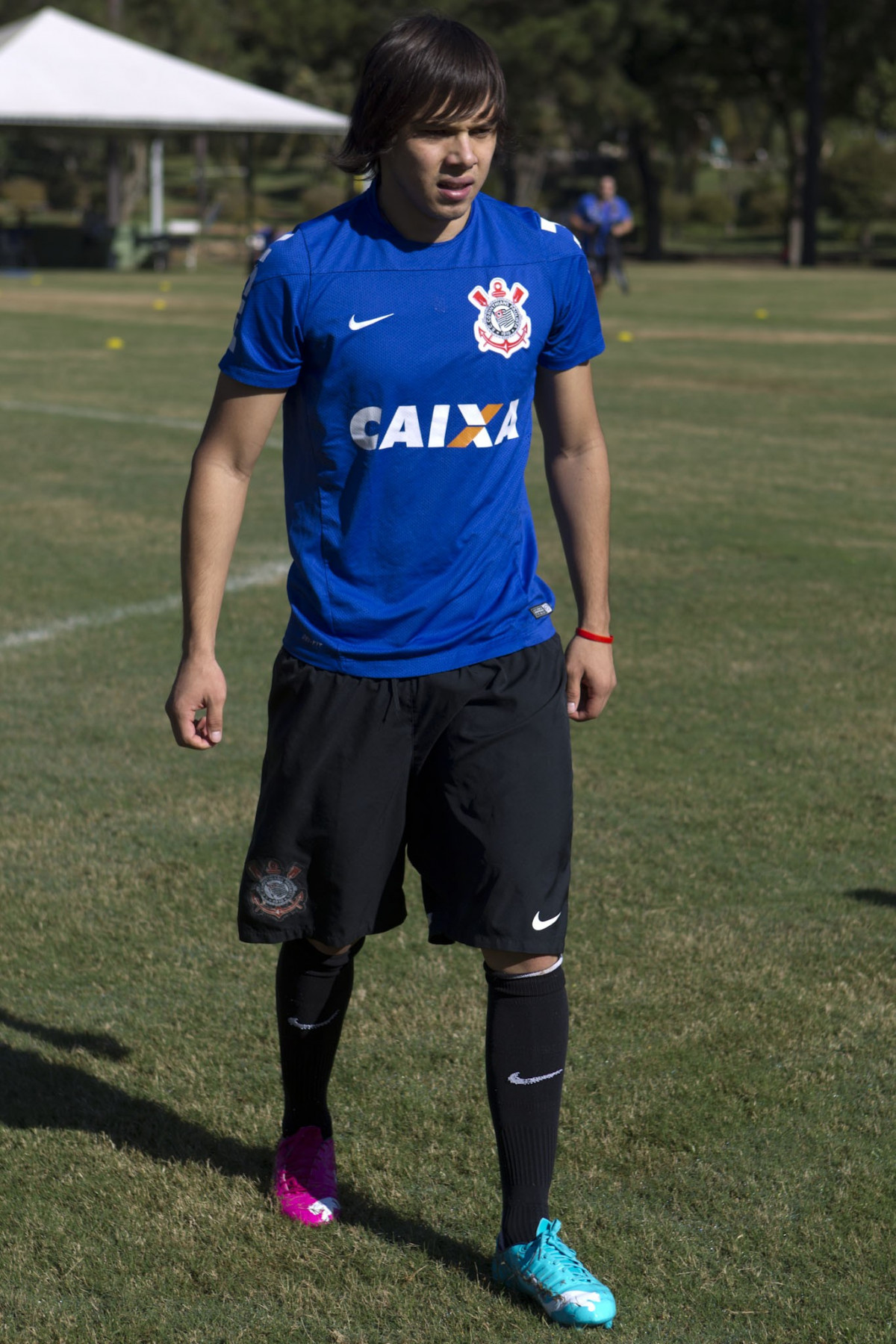 Durante o treino desta manh no Hotel Fazenda das Amoreiras, na cidade de Extrema/MG. O time faz uma intertemporada preparando-se para o prximo jogo dia 17/07 contra o Internacional/RS, na Arena Corinthians, vlido pela 10 rodada do Campeonato Brasileiro de 2014