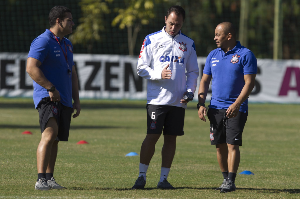 Durante o treino desta manh no Hotel Fazenda das Amoreiras, na cidade de Extrema/MG. O time faz uma intertemporada preparando-se para o prximo jogo dia 17/07 contra o Internacional/RS, na Arena Corinthians, vlido pela 10 rodada do Campeonato Brasileiro de 2014