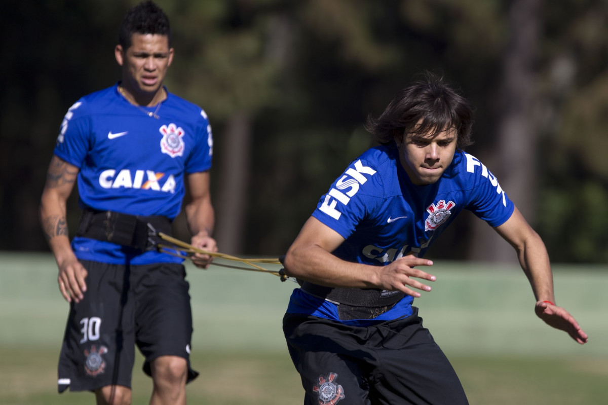 Durante o treino desta manh no Hotel Fazenda das Amoreiras, na cidade de Extrema/MG. O time faz uma intertemporada preparando-se para o prximo jogo dia 17/07 contra o Internacional/RS, na Arena Corinthians, vlido pela 10 rodada do Campeonato Brasileiro de 2014