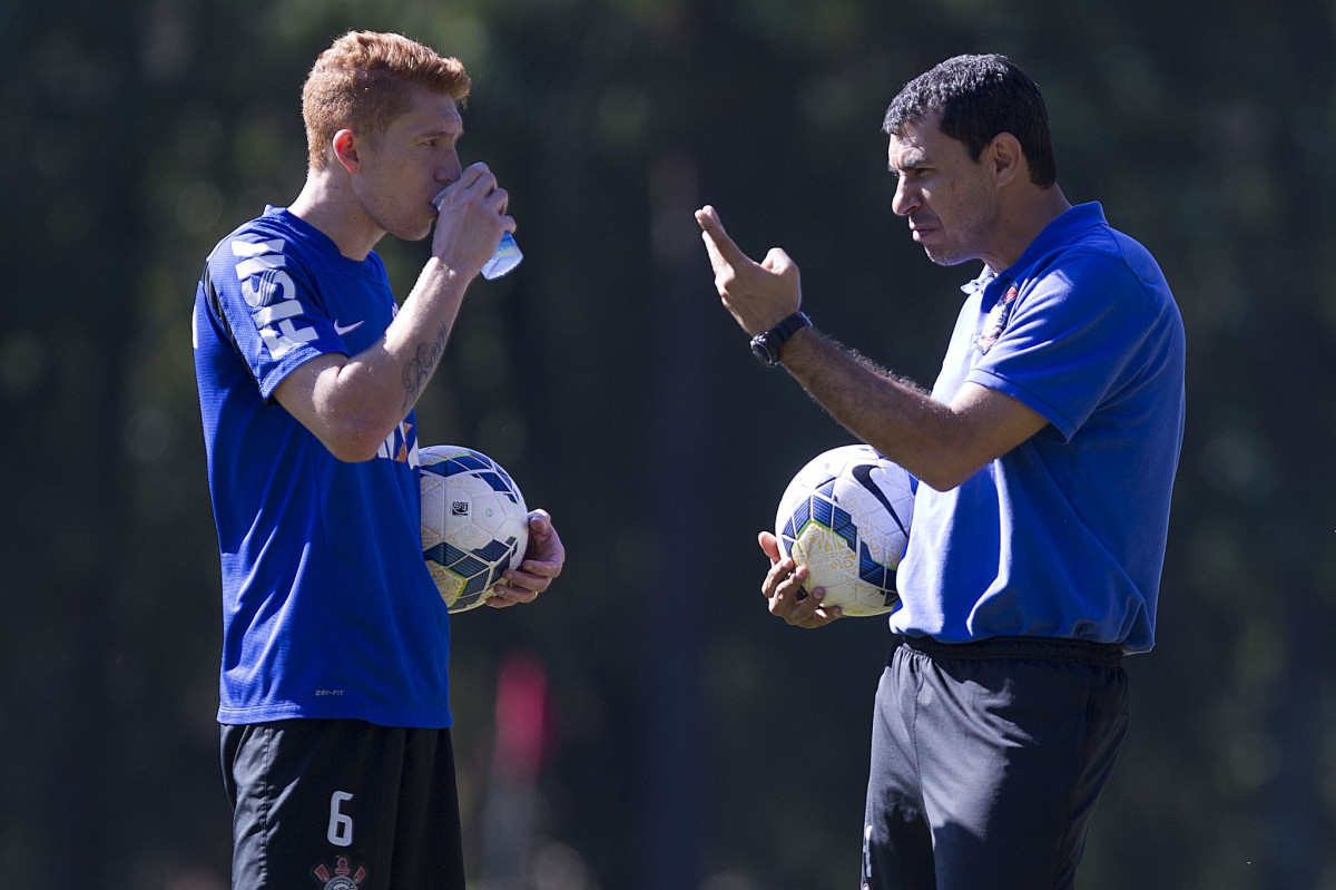 Durante o treino desta manhã no Hotel Fazenda das Amoreiras, na cidade de Extrema/MG. O time faz uma intertemporada preparando-se para o próximo jogo dia 17/07 contra o Internacional/RS, na Arena Corinthians, válido pela 10ª rodada do Campeonato Brasileiro de 2014