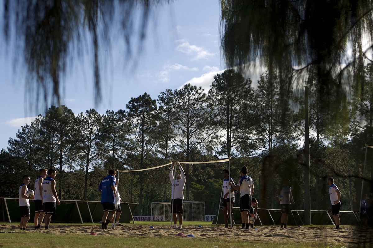 Durante o treino desta tarde no Hotel Fazenda das Amoreiras na cidade de Extrema/MG. O time faz uma intertemporada preparando-se para o prximo jogo dia 17/07 contra o Internacional/RS, na Arena Corinthians, vlido pela 10 rodada do Campeonato Brasileiro de 2014