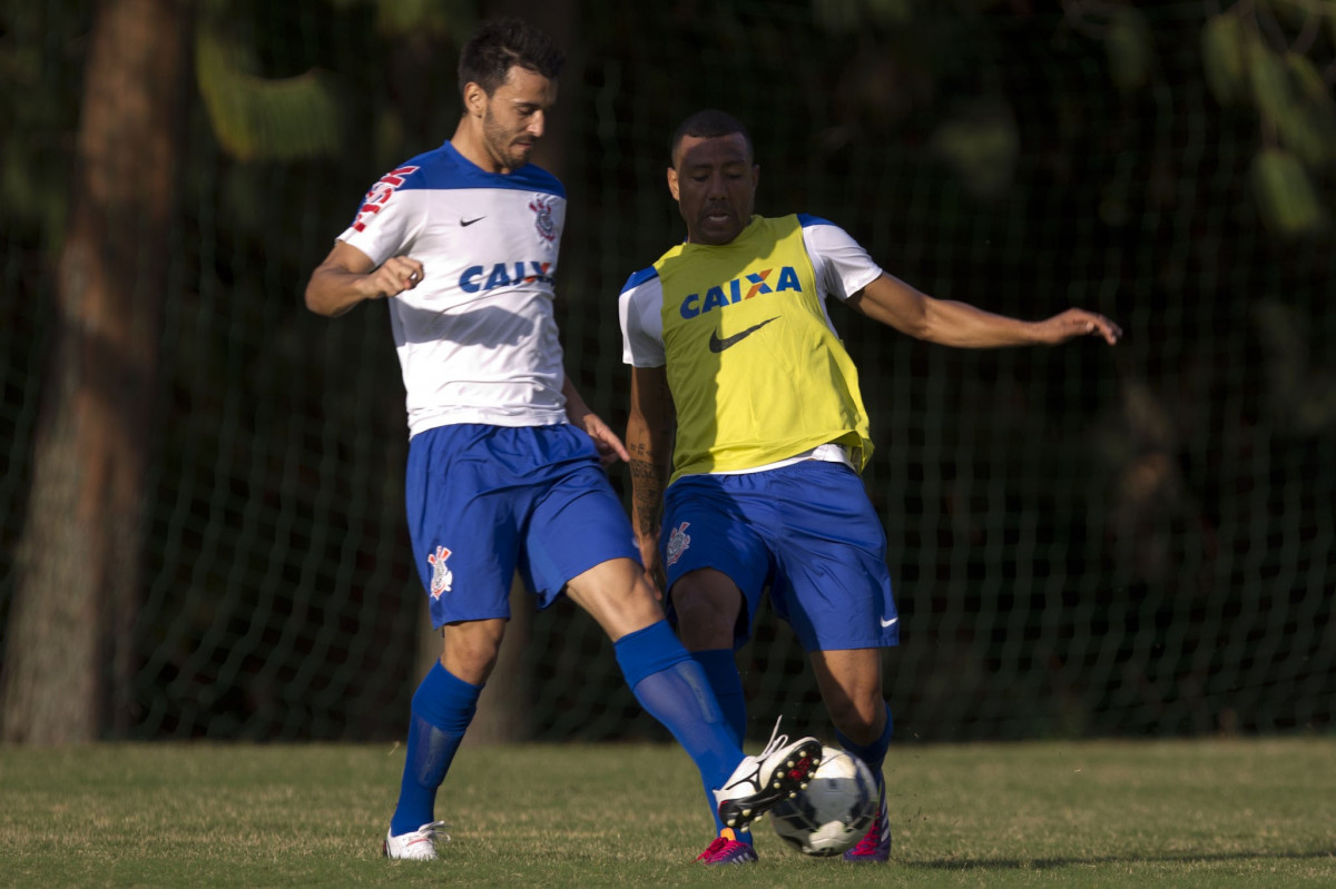 Durante o treino esta tarde no Hotel Fazenda das Amoreiras na cidade de Extrema/MG. O time faz uma intertemporada preparando-se para o prximo jogo dia 17/07 contra o Internacional/RS, na Arena Corinthians, vlido pela 10 rodada do Campeonato Brasileiro de 2014