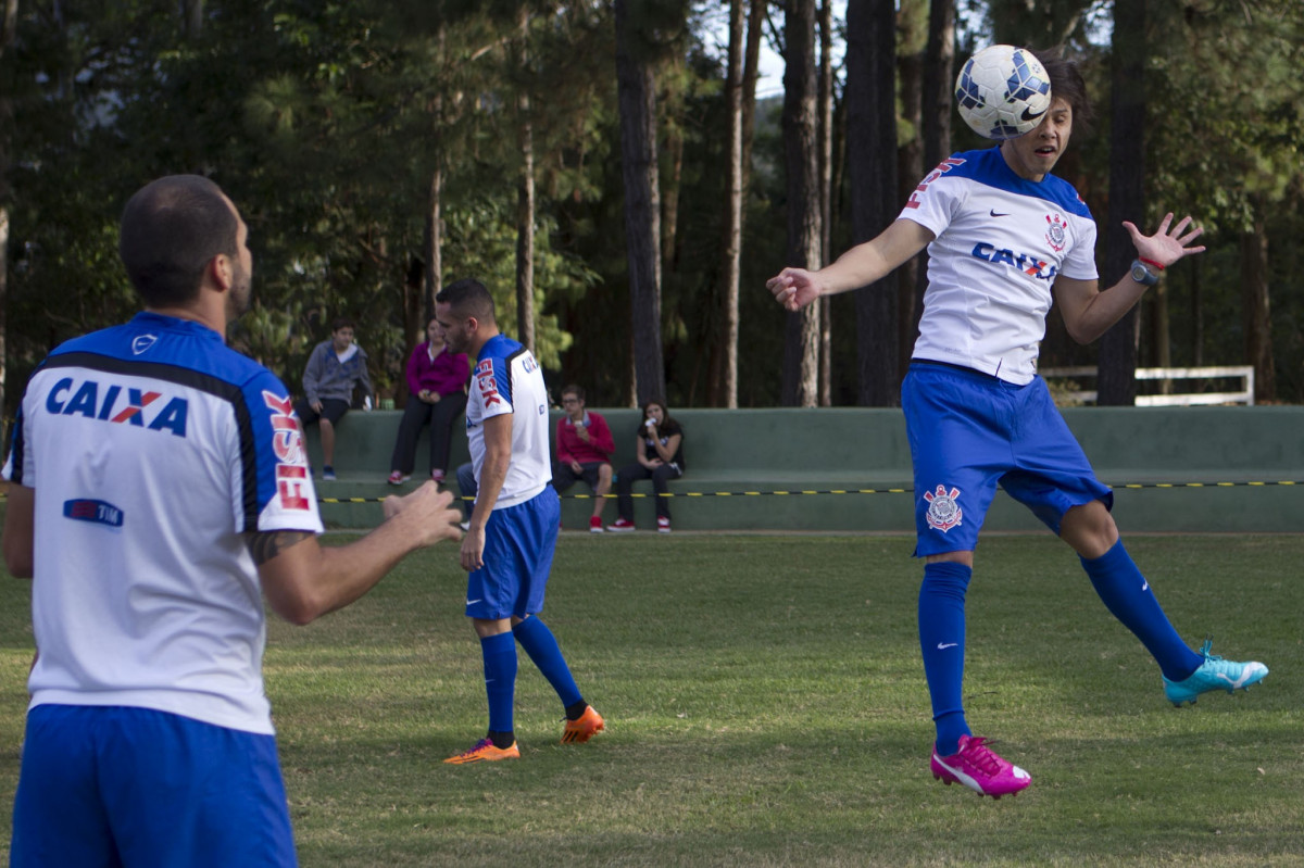 Durante o treino esta tarde no Hotel Fazenda das Amoreiras na cidade de Extrema/MG. O time faz uma intertemporada preparando-se para o prximo jogo dia 17/07 contra o Internacional/RS, na Arena Corinthians, vlido pela 10 rodada do Campeonato Brasileiro de 2014