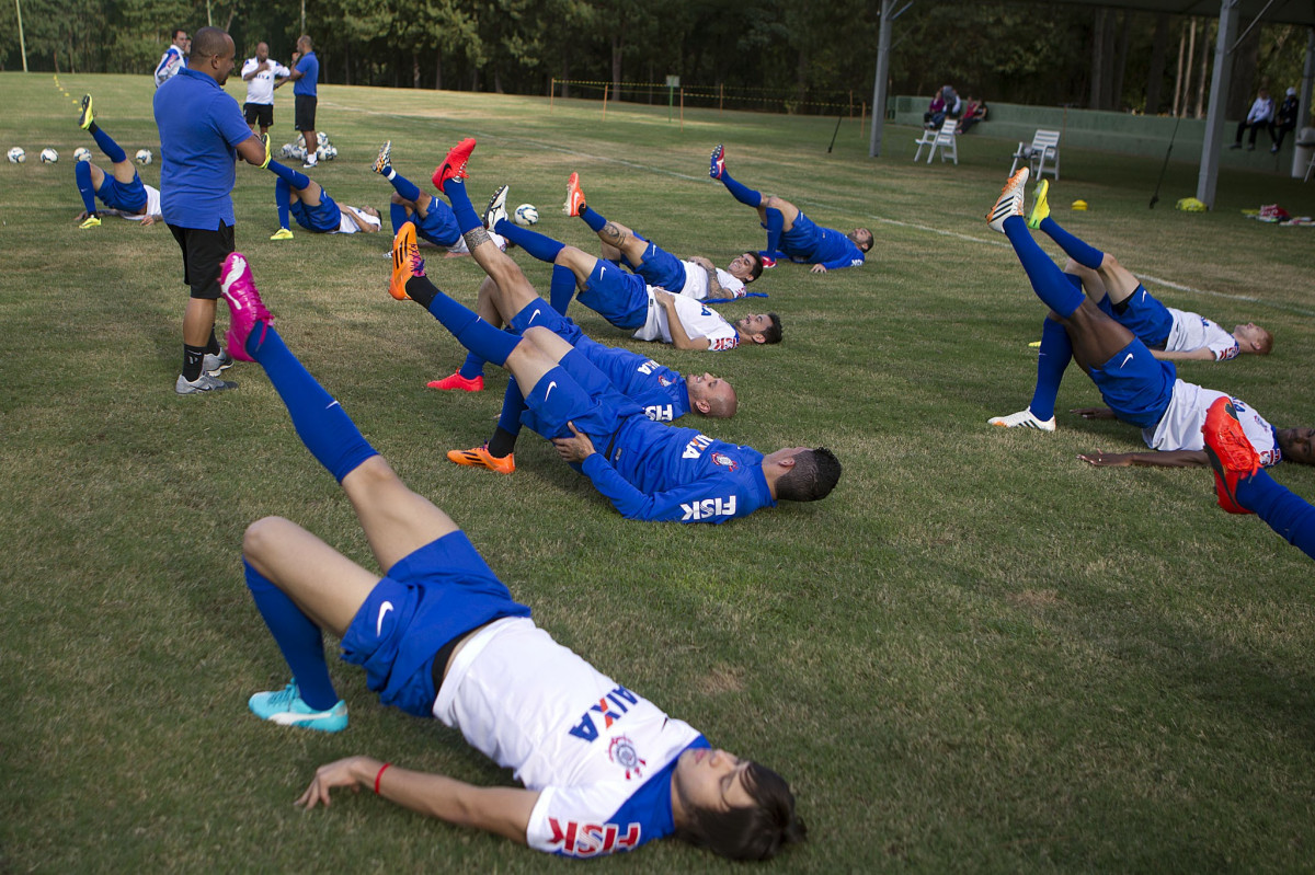 Durante o treino esta tarde no Hotel Fazenda das Amoreiras na cidade de Extrema/MG. O time faz uma intertemporada preparando-se para o prximo jogo dia 17/07 contra o Internacional/RS, na Arena Corinthians, vlido pela 10 rodada do Campeonato Brasileiro de 2014