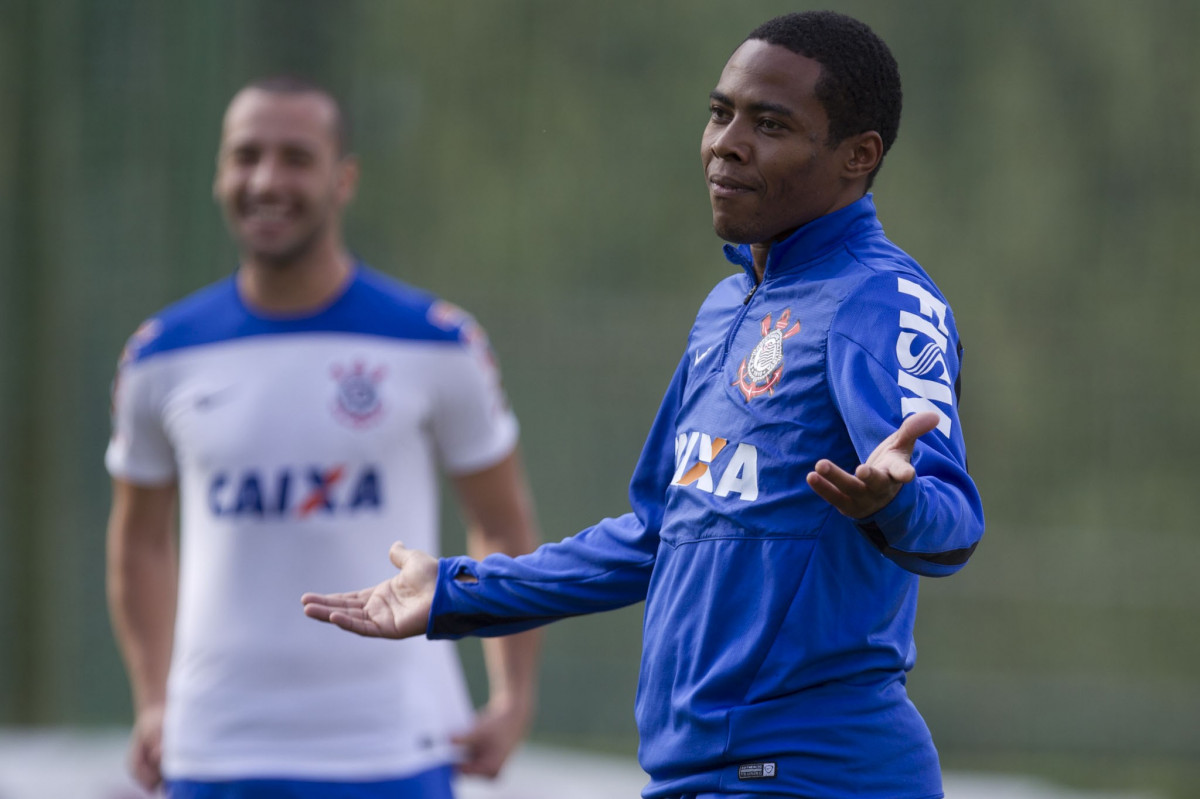 Durante o treino esta tarde no Hotel Fazenda das Amoreiras na cidade de Extrema/MG. O time faz uma intertemporada preparando-se para o prximo jogo dia 17/07 contra o Internacional/RS, na Arena Corinthians, vlido pela 10 rodada do Campeonato Brasileiro de 2014