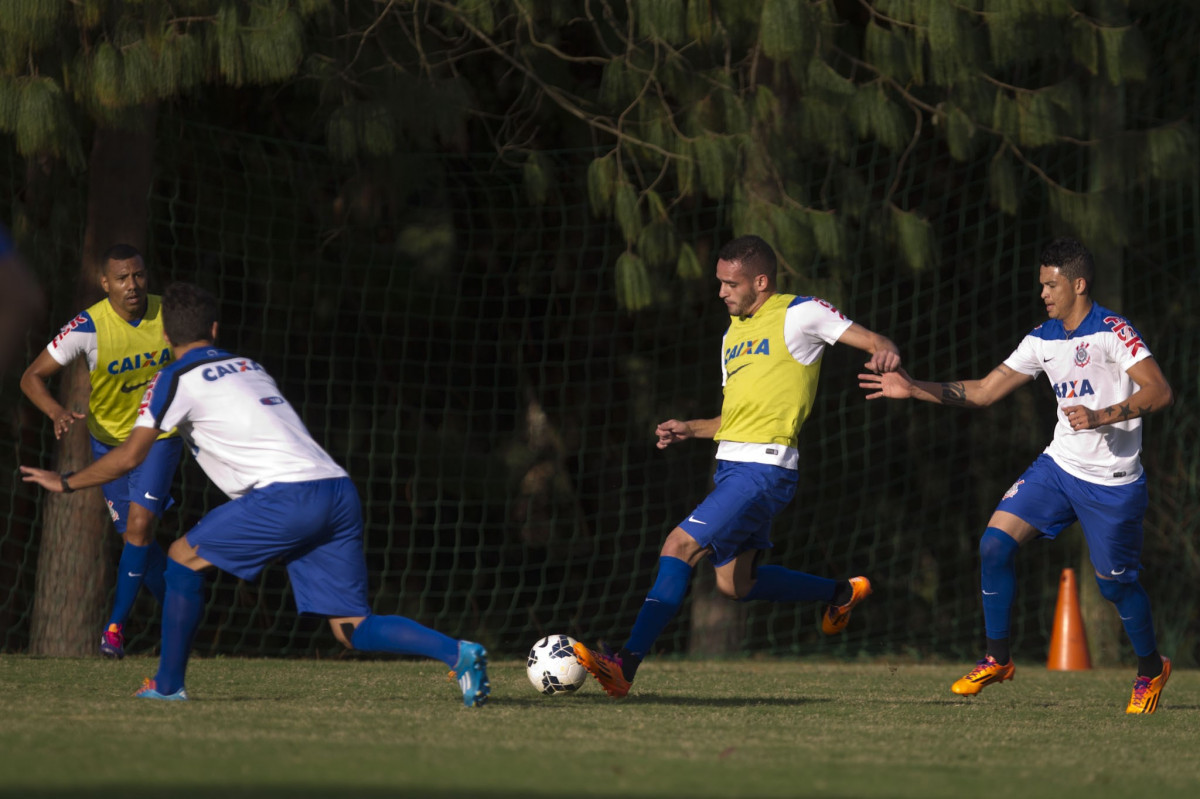 Durante o treino esta tarde no Hotel Fazenda das Amoreiras na cidade de Extrema/MG. O time faz uma intertemporada preparando-se para o prximo jogo dia 17/07 contra o Internacional/RS, na Arena Corinthians, vlido pela 10 rodada do Campeonato Brasileiro de 2014