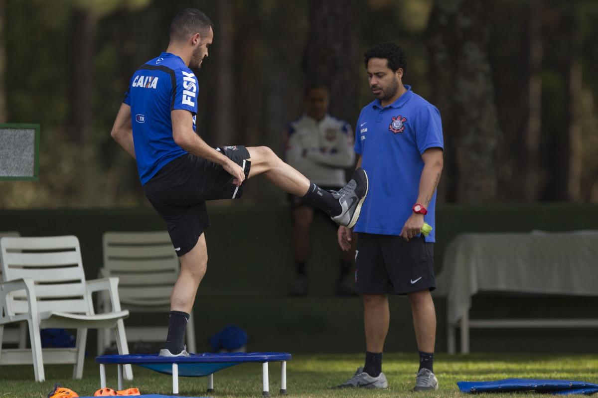 Durante o treino desta tarde no Hotel Fazenda das Amorerias, na cidade de Extrema/MG. O time faz uma intertemporada preparando-se para o próximo jogo dia 17/07 contra o Internacional/RS, na Arena Corinthians, válido pela 10ª rodada do Campeonato Brasileiro de 2014