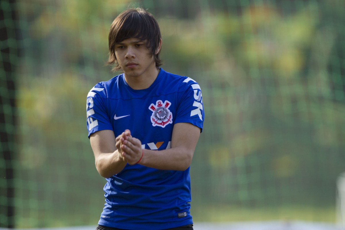 Durante o treino desta tarde no Hotel Fazenda das Amorerias, na cidade de Extrema/MG. O time faz uma intertemporada preparando-se para o prximo jogo dia 17/07 contra o Internacional/RS, na Arena Corinthians, vlido pela 10 rodada do Campeonato Brasileiro de 2014