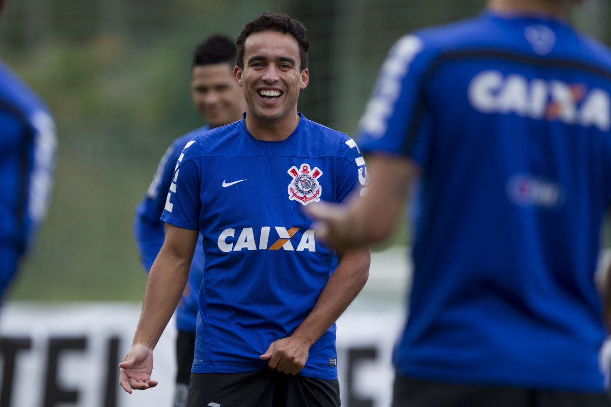 Durante o treino desta tarde no Hotel Fazenda das Amorerias, na cidade de Extrema/MG. O time faz uma intertemporada preparando-se para o prximo jogo dia 17/07 contra o Internacional/RS, na Arena Corinthians, vlido pela 10 rodada do Campeonato Brasileiro de 2014