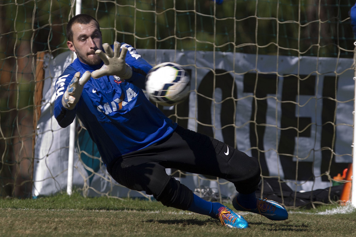 Durante o treino desta manhã no Hotel Fazenda das Amorerias, na cidade de Extrema/MG. O time faz uma intertemporada preparando-se para o próximo jogo dia 17/07 contra o Internacional/RS, na Arena Corinthians, válido pela 10ª rodada do Campeonato Brasileiro de 2014