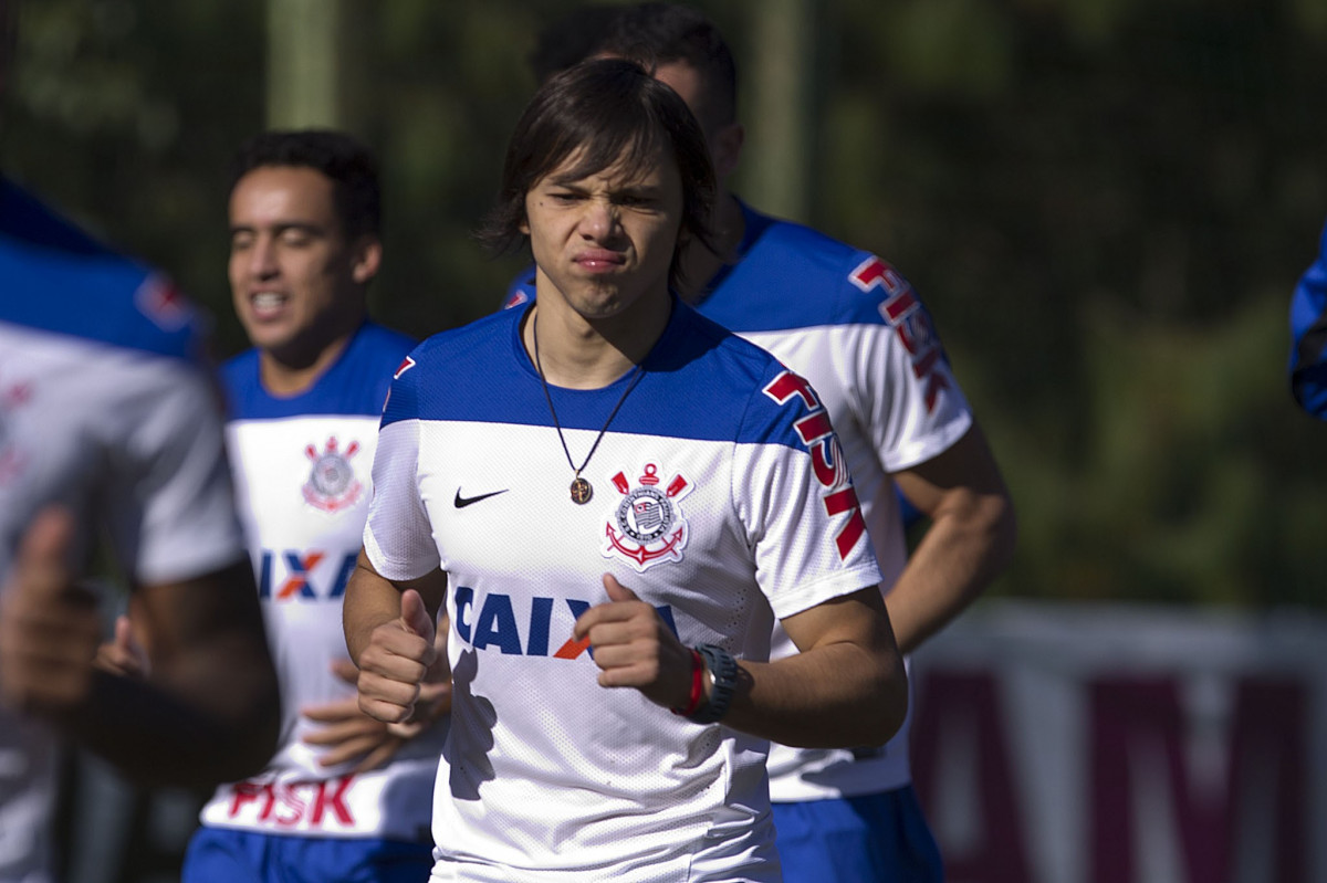 Durante o treino desta manhã no Hotel Fazenda das Amorerias, na cidade de Extrema/MG. O time faz uma intertemporada preparando-se para o próximo jogo dia 17/07 contra o Internacional/RS, na Arena Corinthians, válido pela 10ª rodada do Campeonato Brasileiro de 2014