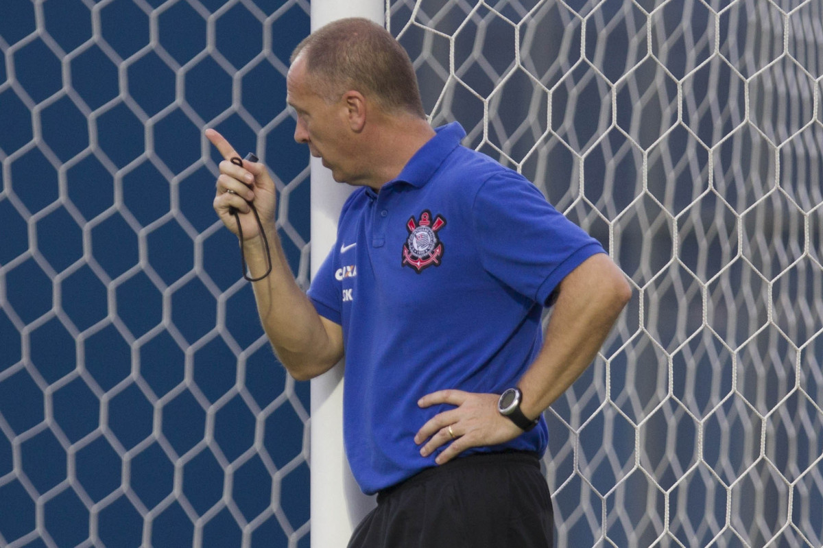 Durante o treino desta tarde em Manaus no CT do São Raimundo. O próximo jogo da equipe será amanhã, sábado, 11/10, contra o Botafogo, na Arena Amazônia, em Manaus, válido pela 27ª rodada do Campeonato Brasileiro de 2014