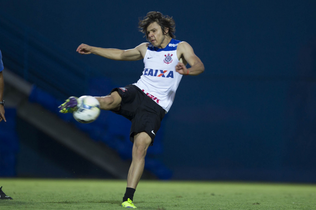 Durante o treino desta tarde em Manaus no CT do São Raimundo. O próximo jogo da equipe será amanhã, sábado, 11/10, contra o Botafogo, na Arena Amazônia, em Manaus, válido pela 27ª rodada do Campeonato Brasileiro de 2014