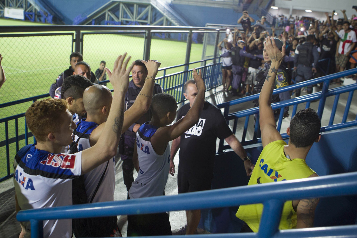 Durante o treino desta tarde em Manaus no CT do So Raimundo. O prximo jogo da equipe ser amanh, sbado, 11/10, contra o Botafogo, na Arena Amaznia, em Manaus, vlido pela 27 rodada do Campeonato Brasileiro de 2014