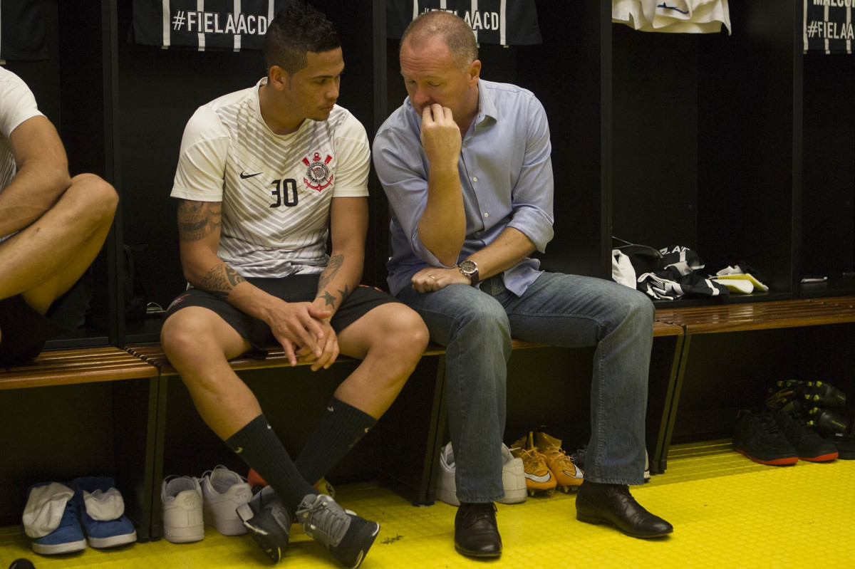 Nos vestirios antes da partida entre Atltico-MG x Corinthians, realizado esta noite no Mineiro, jogo da volta pela Copa do Brasil 2014