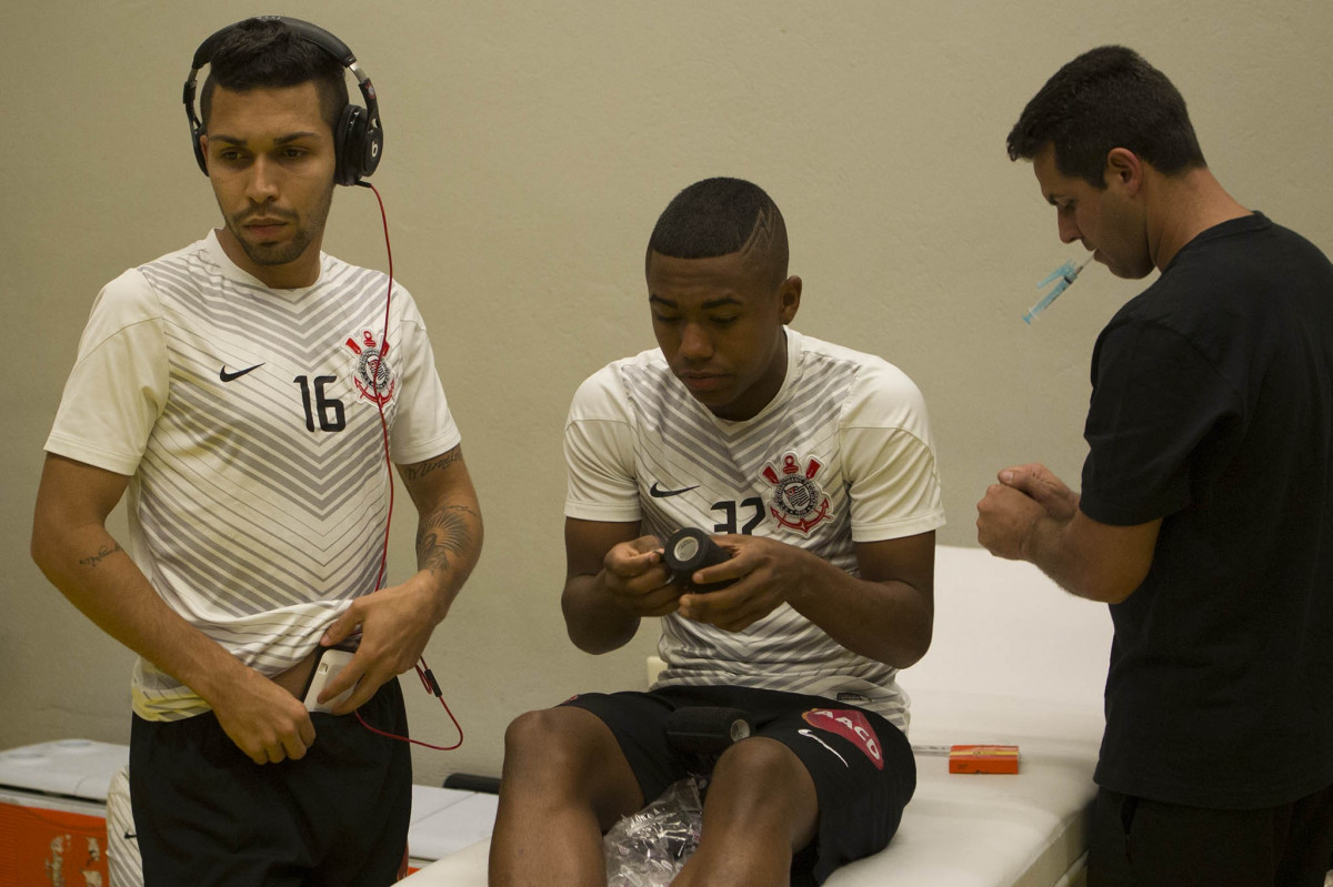 Nos vestiários antes da partida entre Atlético-MG x Corinthians, realizado esta noite no Mineirão, jogo da volta pela Copa do Brasil 2014