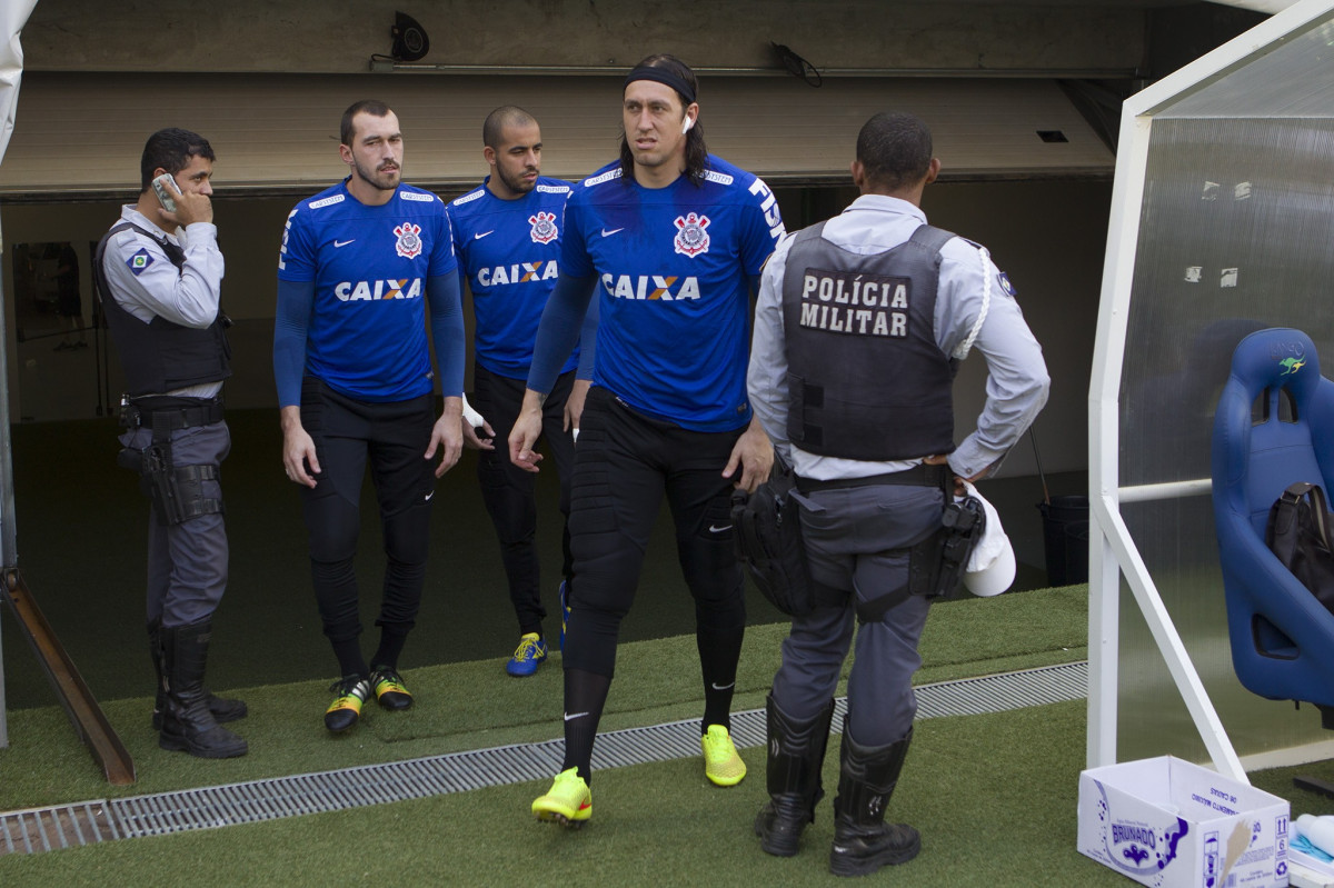 Durante o treino desta tarde na Arena Pantanal, em Cuiaba/MT. O prximo jogo da equipe ser amanh, quarta-feira, dia 22/10, contra o Vitoria/BA, pela 30 rodada do Campeonato Brasileiro de 2014