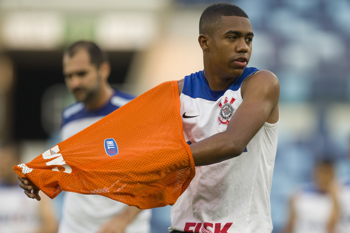 Durante o treino desta tarde na Arena Pantanal, em Cuiaba/MT. O prximo jogo da equipe ser amanh, quarta-feira, dia 22/10, contra o Vitoria/BA, pela 30 rodada do Campeonato Brasileiro de 2014