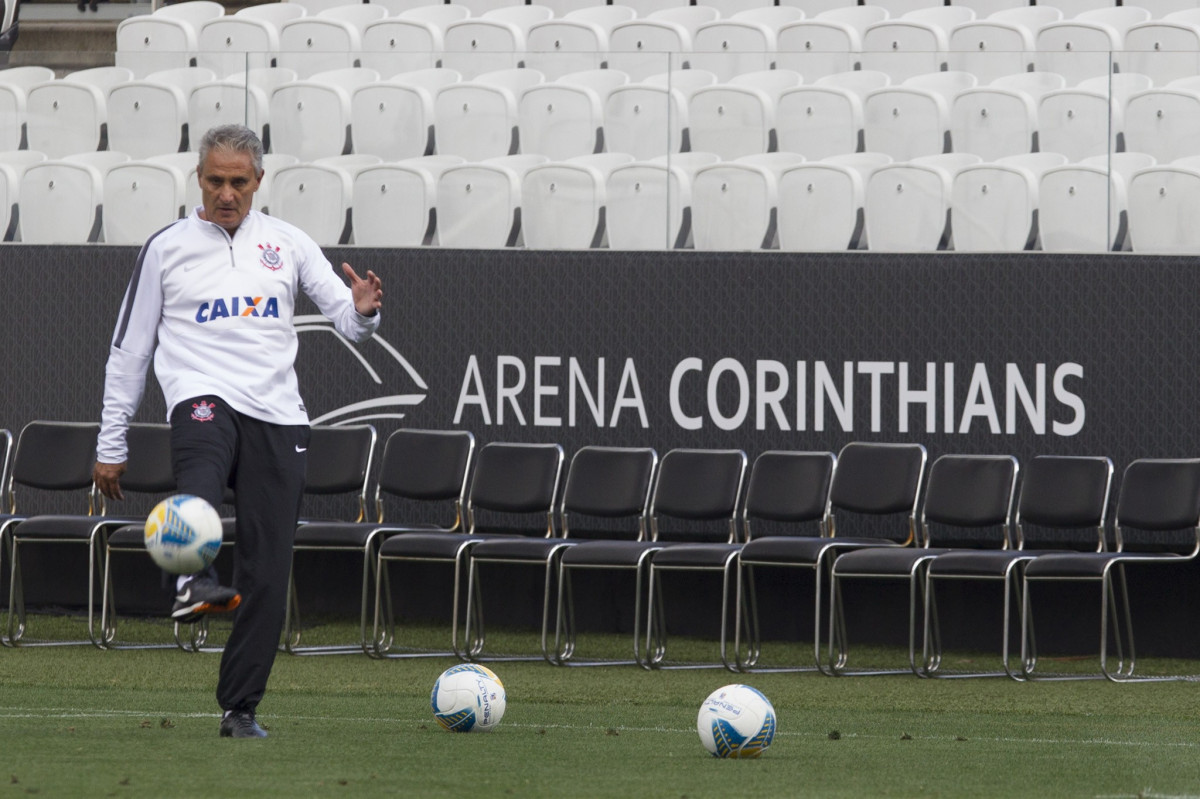 Durante o treino desta tarde na Arena Corinthians, zona leste da cidade. O prximo jogo da equipe ser contra o Corinthian Casuals, da Inglaterra, sbado, dia 24/01, na Arena Corinthians, em homenagem ao co-irmo