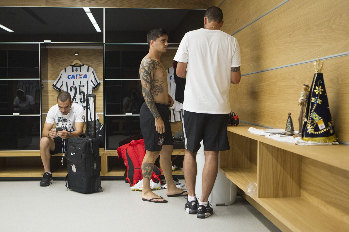 Nos vestiários antes do jogo realizado esta tarde na Arena Corinthians entre Corinthians x Marilia/SP, válido pela 1ª rodada do Campeonato Paulista de 2015
